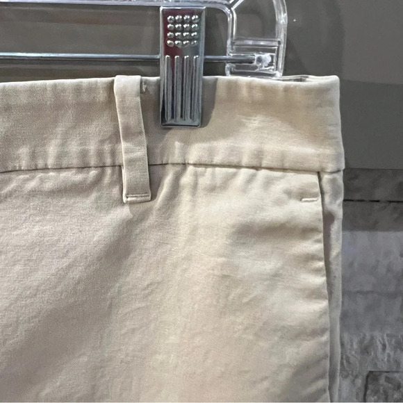 Ann Taylor size 6 khaki cotton blend shorts - Picture 5 of 12